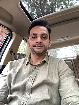 Snapshot of online4u08 chatting on 03-06-26, 03:45 online4u08 online show from 03-06-26, 03:45