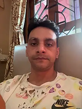 Snapshot of online4u08 chatting on 04-13-26, 11:03 online4u08 online show from 04-13-26, 11:03