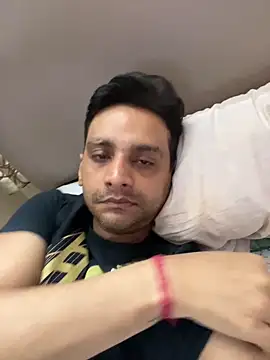 Snapshot of online4u08 chatting on 03-14-26, 03:18 online4u08 online show from 03-14-26, 03:18