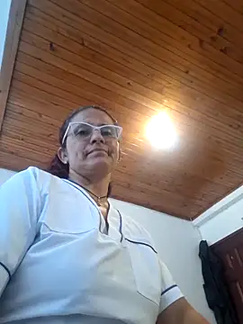 Lorenaluna online show from 04-20-26, 02:40