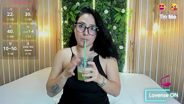 Snapshot of DALIILA_ chatting on 02-27-26, 08:08 DALIILA online show from 02-27-26, 08:08