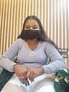 Snapshot of Cutie_bae011 chatting on 02-25-26, 05:35 Cutie bae011 online show from 02-25-26, 05:35