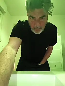 Snapshot of eruzam59000 chatting on 02-24-26, 07:37 eruzam59000 online show from 02-24-26, 07:37