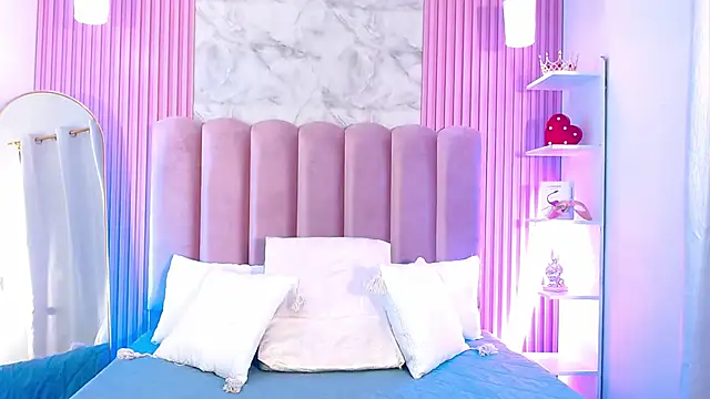 ArianaRougee online show from 03-22-26, 09:55