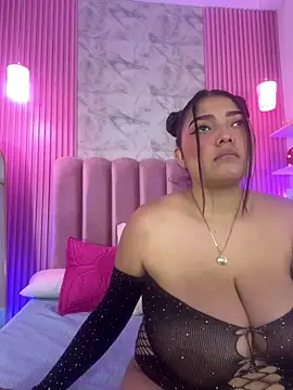 ArianaRougee online show from 05-21-26, 11:18