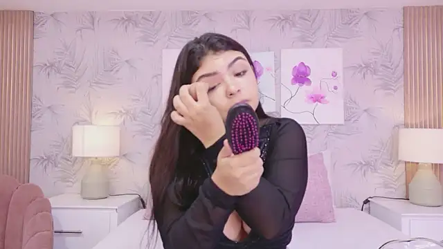 EmmaLeens online show from 03-10-26, 11:58