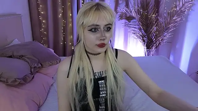 rraffaellka online show from 06-04-26, 10:03