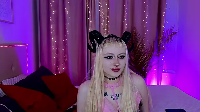 rraffaellka online show from 03-03-26, 10:06