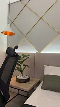 AnnyVega   online show from 05-09-26, 07:17