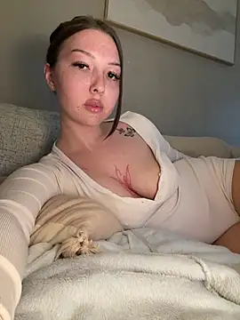 Bellesweett online show from 05-12-26, 06:58