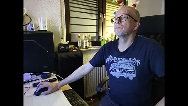 loenne1 online show from 06-13-26, 09:13