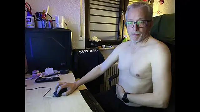 loenne1 online show from 05-19-26, 08:38