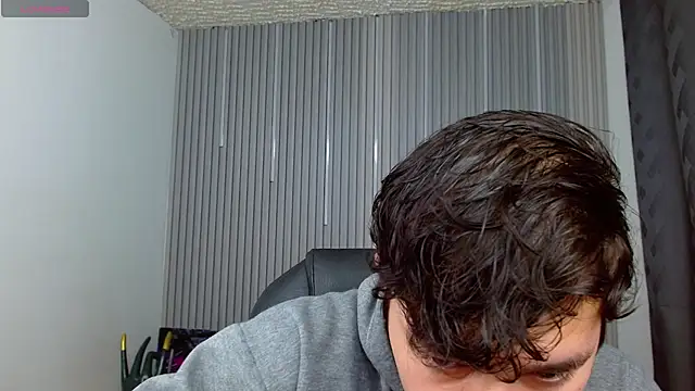 Snapshot of Julian_Smith21 chatting on 05-14-26, 03:36 Julian Smith21 online show from 05-14-26, 03:36