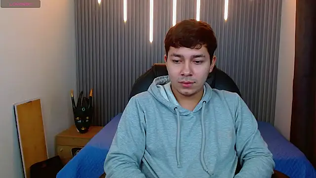 Julian Smith21 online show from 03-25-26, 12:59