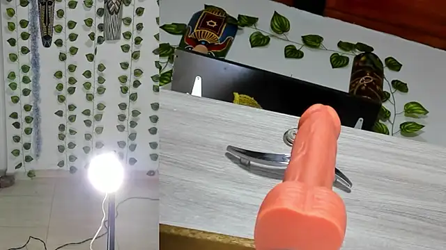 bella  funny online show from 06-01-26, 06:40