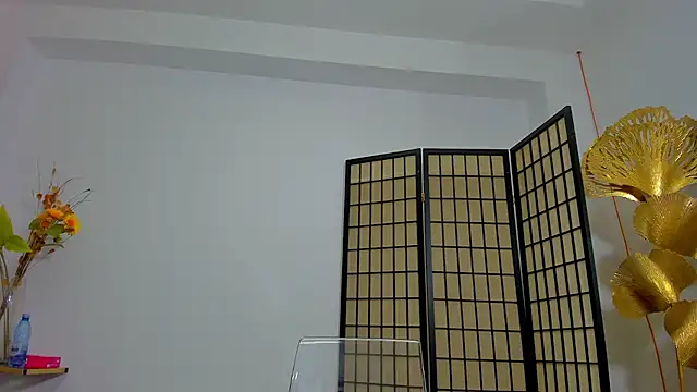 MiaNoirr online show from 04-01-26, 07:33