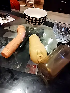 Snapshot of pursy5423 chatting on 02-25-26, 10:31 pursy5423 online show from 02-25-26, 10:31