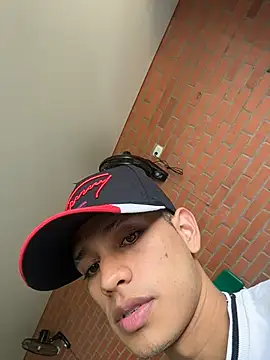 HarryGaze online show from 04-14-26, 04:12