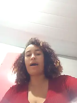 Snapshot of Ellem_05 chatting on 03-02-26, 03:18 Ellem 05 online show from 03-02-26, 03:18