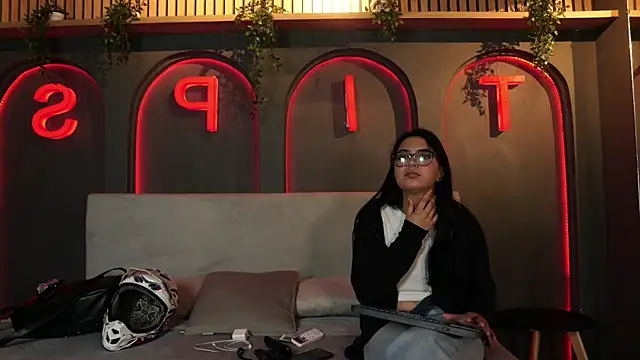Snapshot of mekari_fox chatting on 06-02-26, 11:16 mekari fox online show from 06-02-26, 11:16