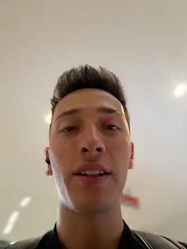 Thiago Jones1 online show from 03-12-26, 08:46