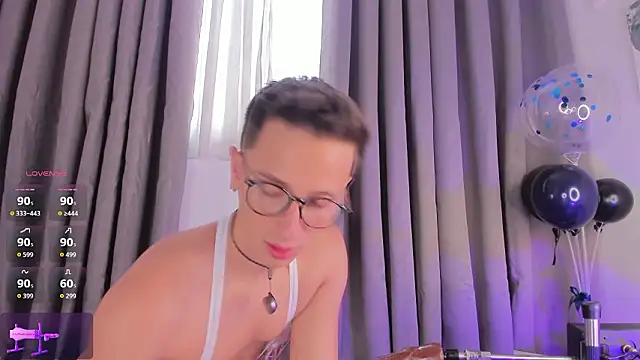 Thiago Jones1 online show from 03-13-26, 08:03