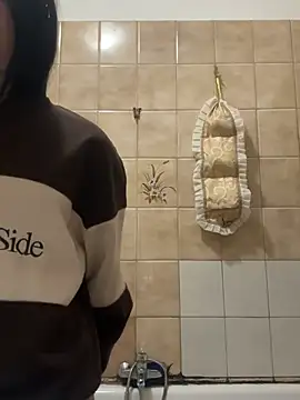 maryzoe05 online show from 03-31-26, 03:25