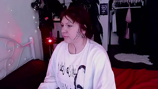 GothicKiraVex online show from 05-09-26, 07:56