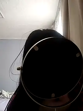 Snapshot of Sweety_Cheekss chatting on 02-23-26, 04:36 Sweety Cheekss online show from 02-23-26, 04:36