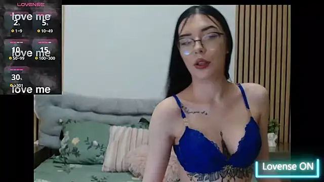 Ella Chloe21 online show from 03-28-26, 10:33