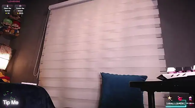 Snapshot of dirty_27cms chatting on 02-22-25, 01:22 dirty 27cms online show from 02-22-25, 01:22