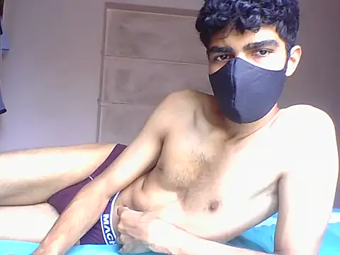 NikhilN247913 online show from 02-24-26, 06:36