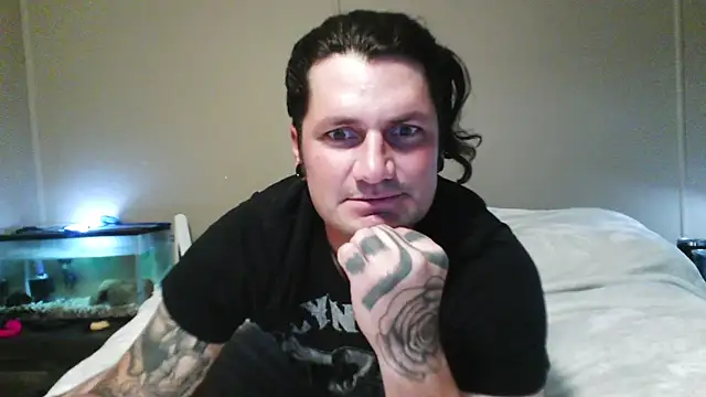 Snapshot of DaddysWetMouth chatting on 03-04-26, 07:16 DaddysWetMouth online show from 03-04-26, 07:16