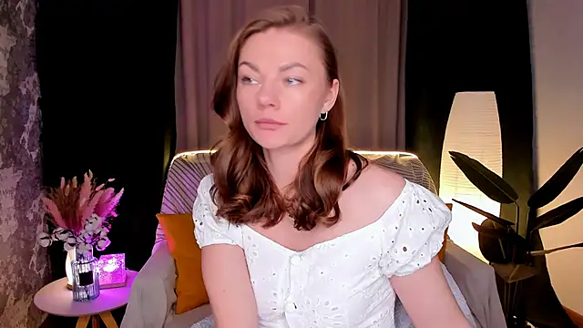 ParisJackson online show from 02-24-26, 08:48