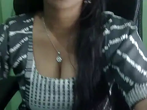 cute momo love online show from 05-13-26, 05:14