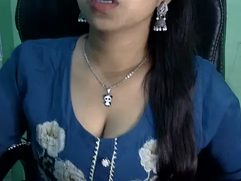 cute momo love online show from 03-31-26, 05:31