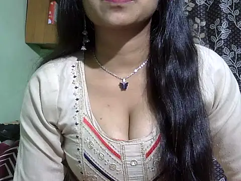 cute momo love online show from 02-28-26, 05:18