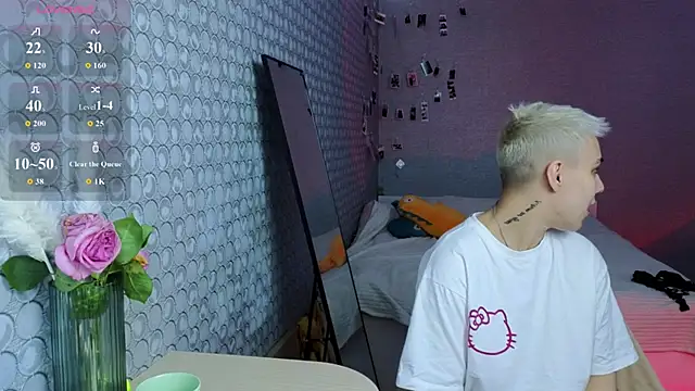 LuxuryLoverss online show from 05-03-26, 11:15