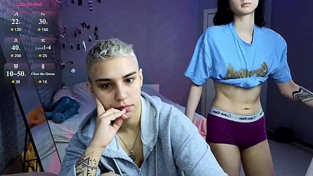 LuxuryLoverss online show from 05-04-26, 11:13