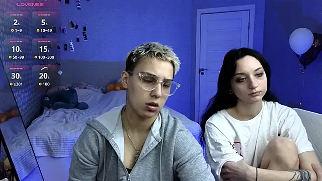 LuxuryLoverss online show from 04-19-26, 11:11