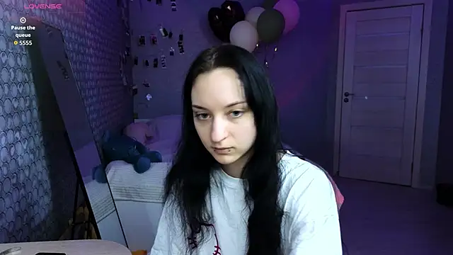 LuxuryLoverss online show from 03-28-26, 11:22