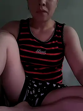juicy-milu online show from 04-13-26, 12:03
