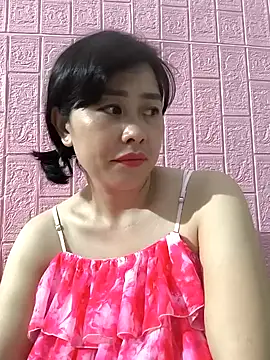 juicy-milu online show from 06-26-26, 05:30