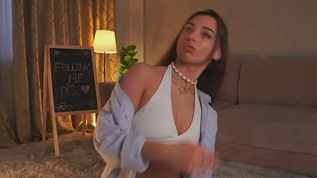 EnriquetaLemma online show from 03-04-26, 12:13