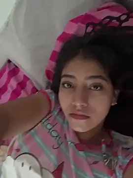 Sexy mia outdoors online show from 04-19-26, 08:33