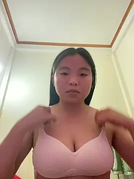 Snapshot of Olive-su chatting on 02-22-26, 02:30 Olive-su online show from 02-22-26, 02:30