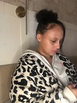 mayawesttt online show from 04-15-26, 10:21