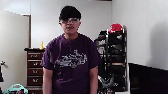 Snapshot of longlongsong chatting on 02-25-26, 10:42 longlongsong online show from 02-25-26, 10:42