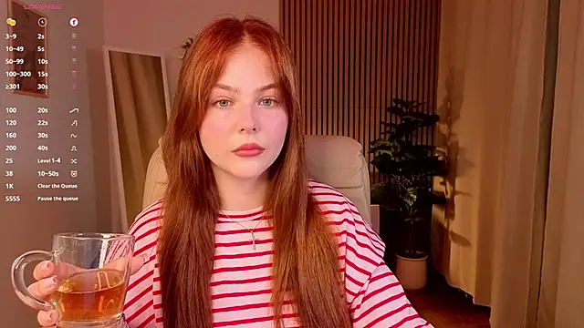 Elle Funning online show from 05-08-26, 03:10