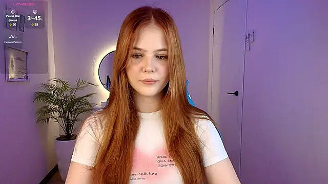 Elle Funning online show from 03-26-26, 02:10